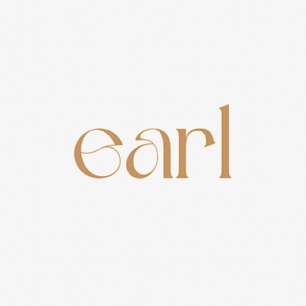 Meet your Posher, Earl (the girl)